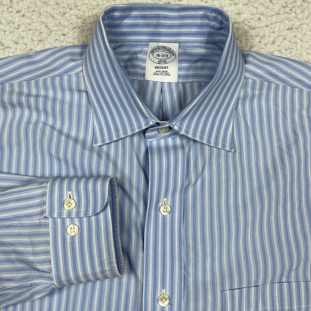 Brooks Brothers Button Down Mens 16 2/3 Blue Regent Non Iron Striped Office Work